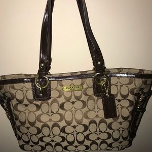 Coach shoulder bag